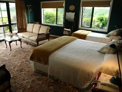 Clover Downs Homestead 住宿加早餐酒店 3*